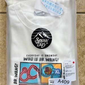 Snow Day “Who Is Dr. Wang?” White Shirt Men’s Size XL Premium New FAST SHIPPING